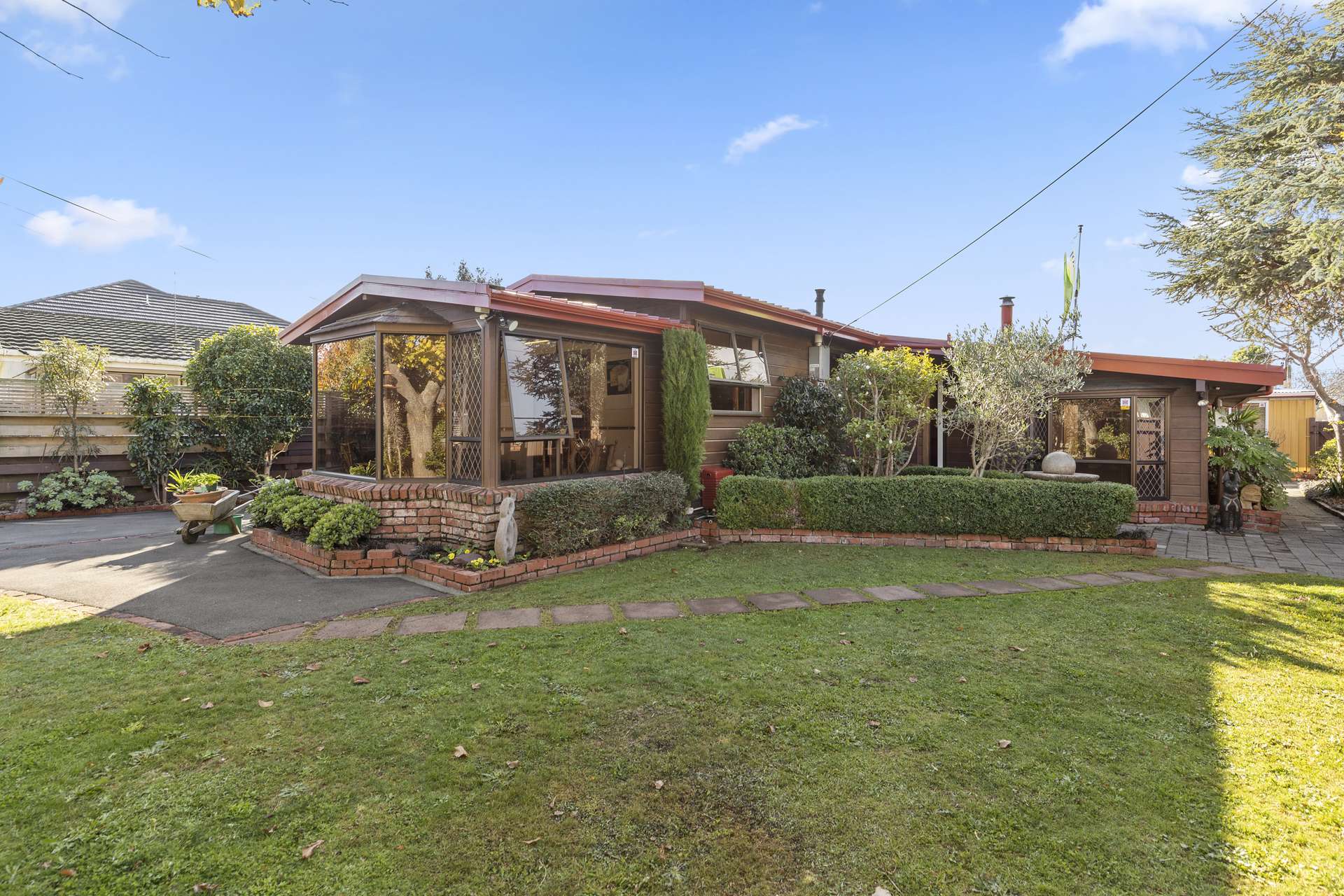 93 Waiwhetu Road Waterloo_0