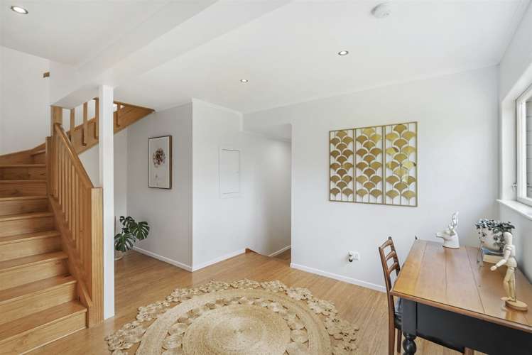 16 Saint Peters Street Northcote_13