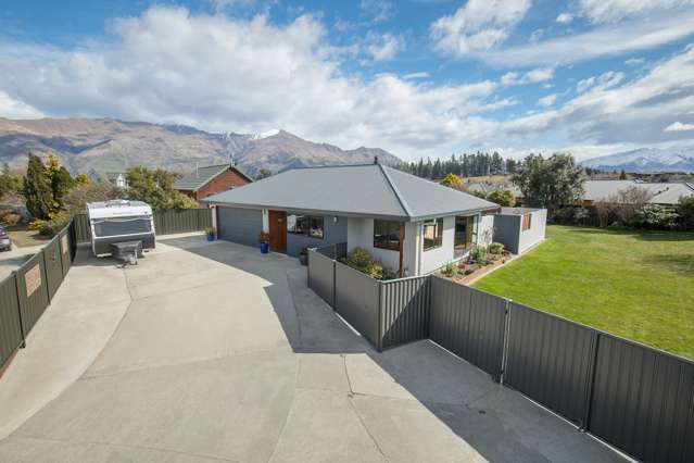 51 Mount Iron Drive Wanaka_1