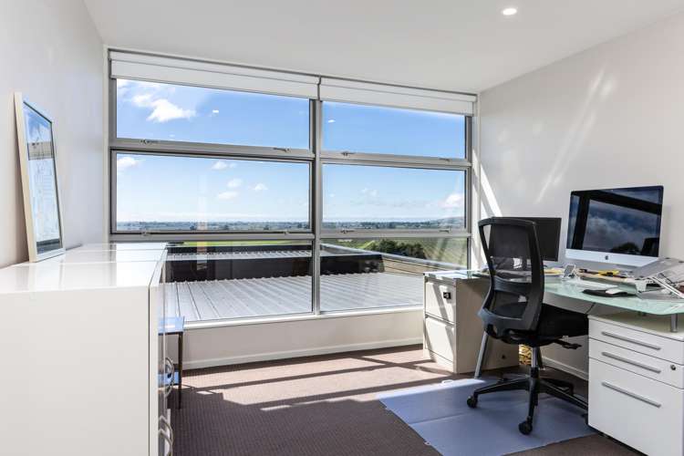 12 Golf View Close Fairhall_12