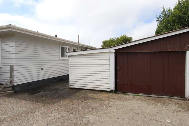 23 Huxley Street Pahiatua_11