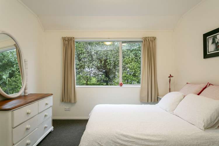 3 Van Asch Lane Rangatira Park_17