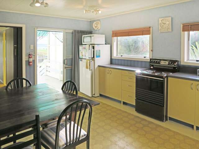 20 Rimu Street Kaka Point_1