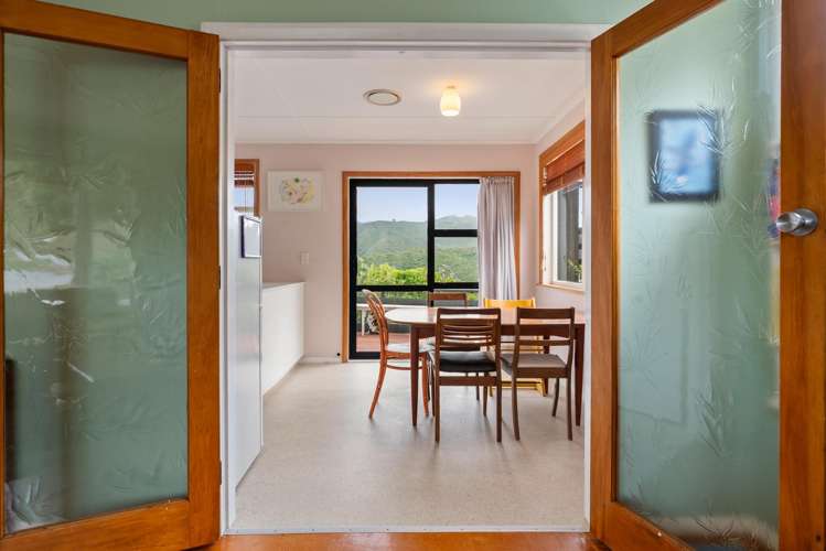 4 Camrose Grove Kingston_1