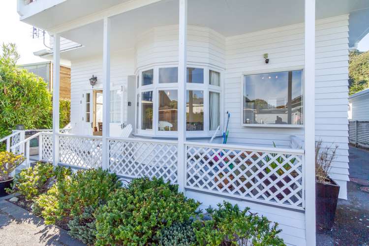 2/14 Up Oroua Street Eastbourne_16