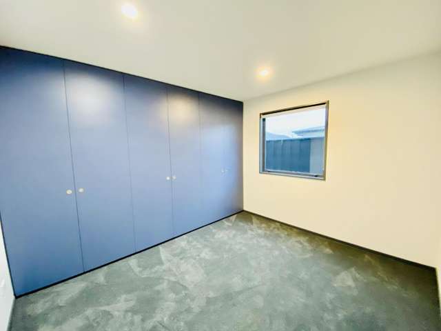 22 Whittington Drive 11103_4