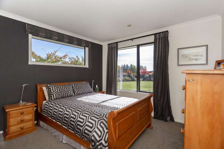 33d Charles Street Weston_22