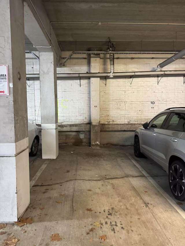 Carpark A/16-18 Eden Crescent City Centre_3