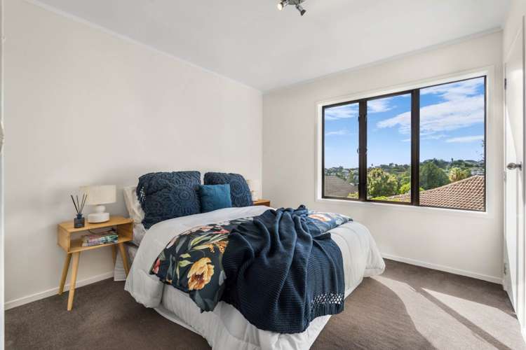 1/135 Oaktree Avenue Browns Bay_12