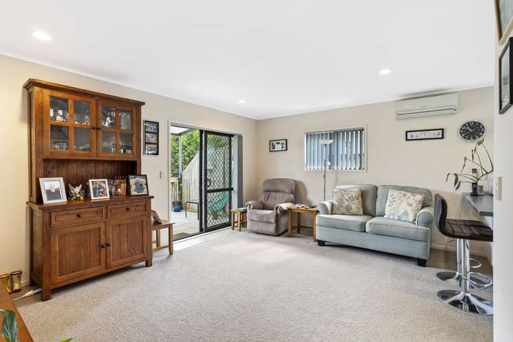 37 Shelly Bay Road Beachlands_19