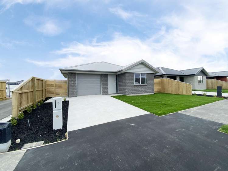 8 Harry Manship Crescent_0