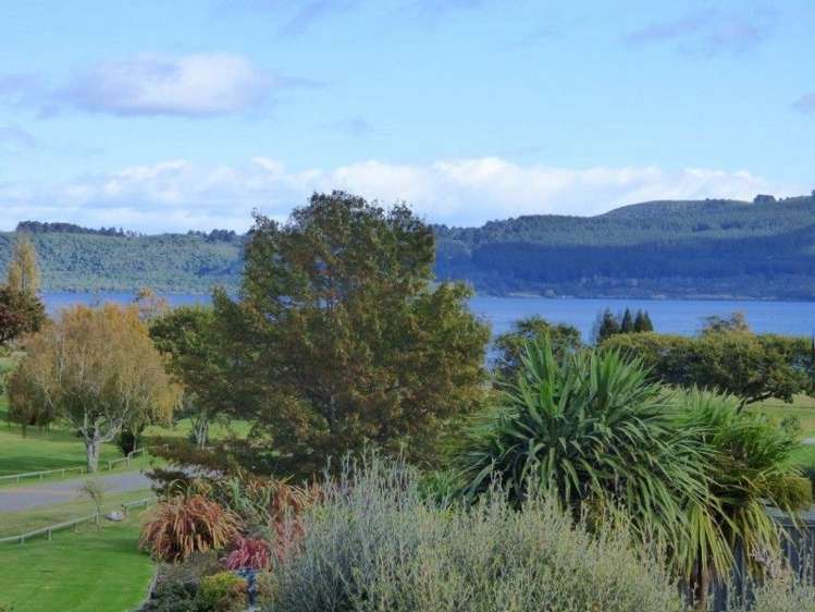 7 Pukenamu Road Taupo_3