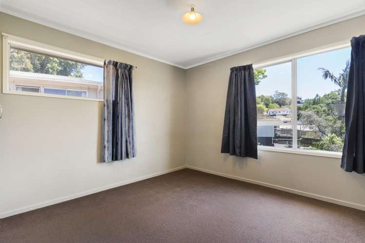 21 Hewlett Road Massey_7