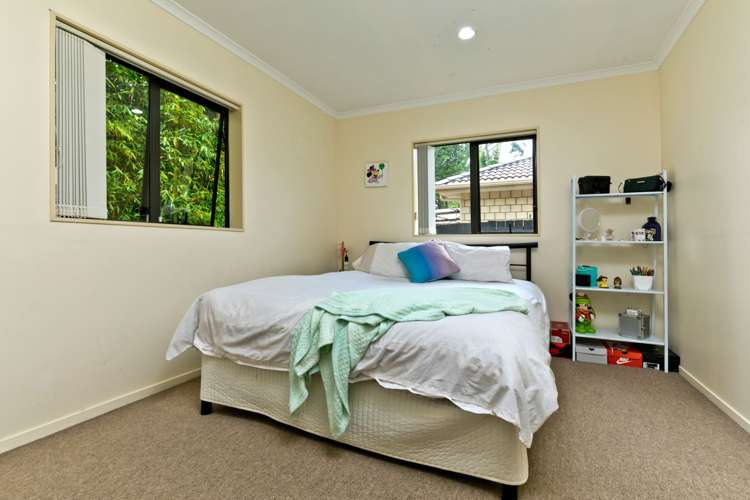 21 Westglen Place Ranui_11