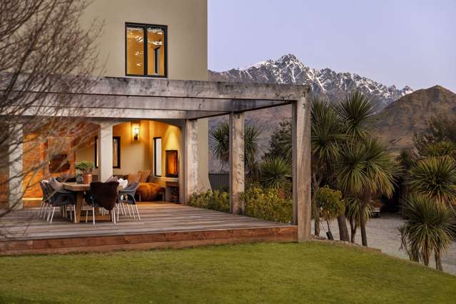 Maplewood Villa, Queenstown