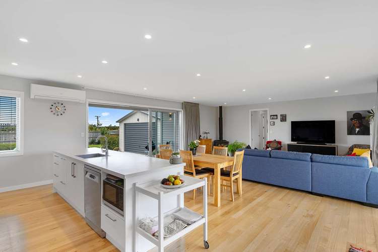 2 Pukeko Way Amberley_19