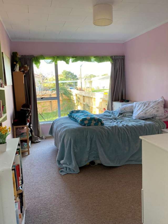 2/36 Blacklock Avenue Henderson_4