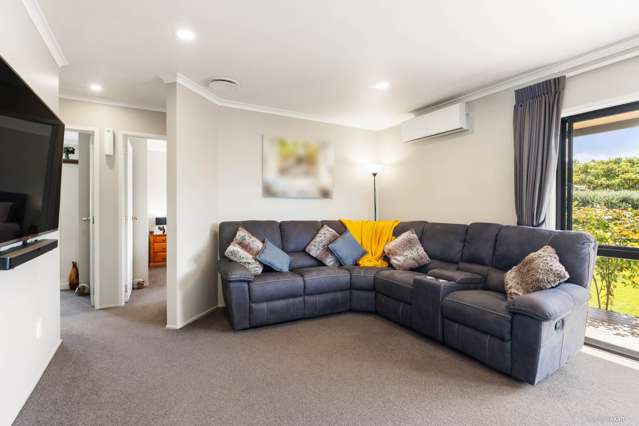 71 Hamilton Drive Waiuku_2