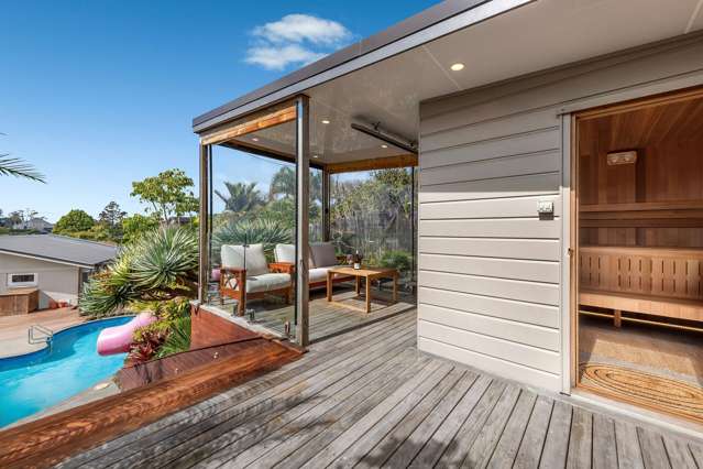 10 Charles Dickens Drive Mellons Bay_4