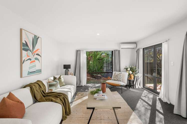 1 Ryeland Avenue_4
