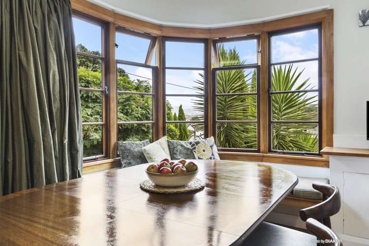 49 Cavendish Square Strathmore Park_2