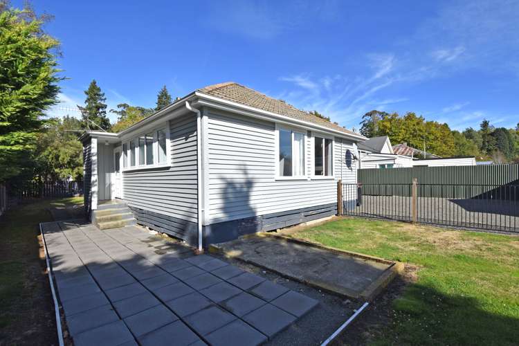 8 Katrine Street Otautau_12