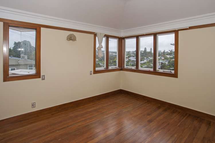 29 Seacliffe Road Hillsborough_11