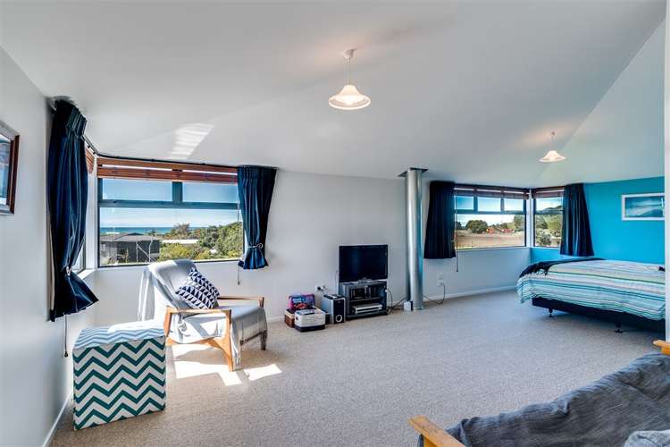 63 Gillies Crescent Waimarama_6