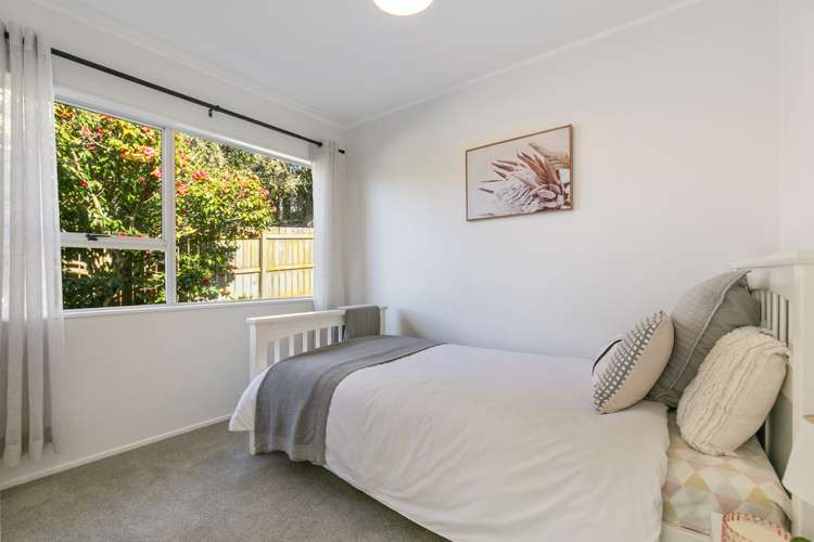2/47 Birkdale Road Birkdale_13
