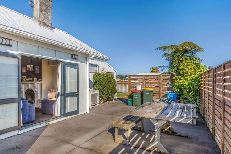 2 Warre Street Waitara_19