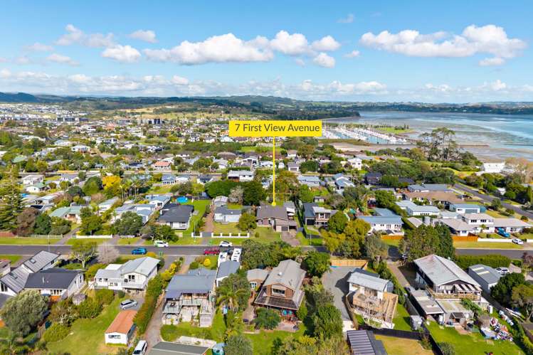 7 First View Avenue Beachlands_31