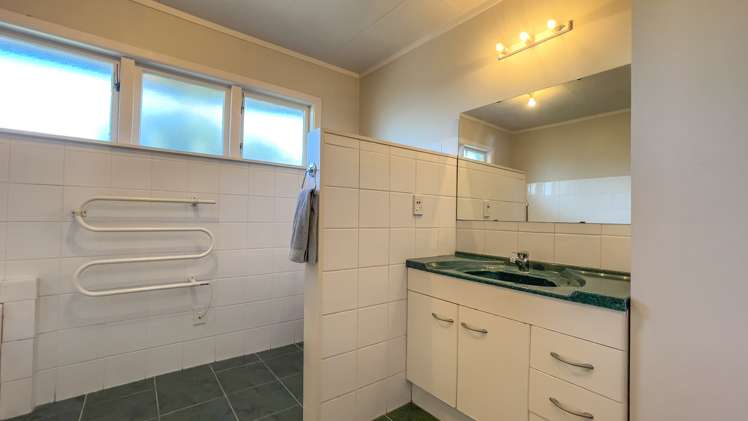 2 Bedford Crescent Matamata_24
