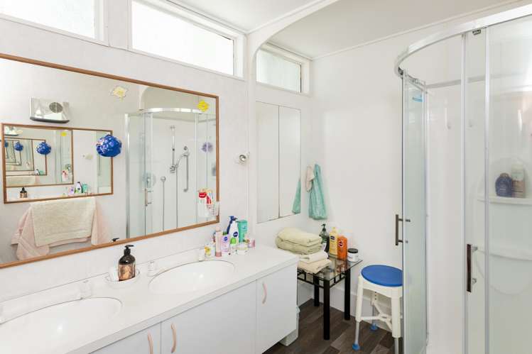 22 Gaddums Hill Road Outer Kaiti_16