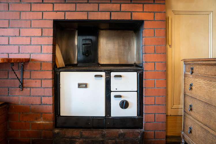 36 Pensher Street and 18 Ashburn Street Lawrence_4