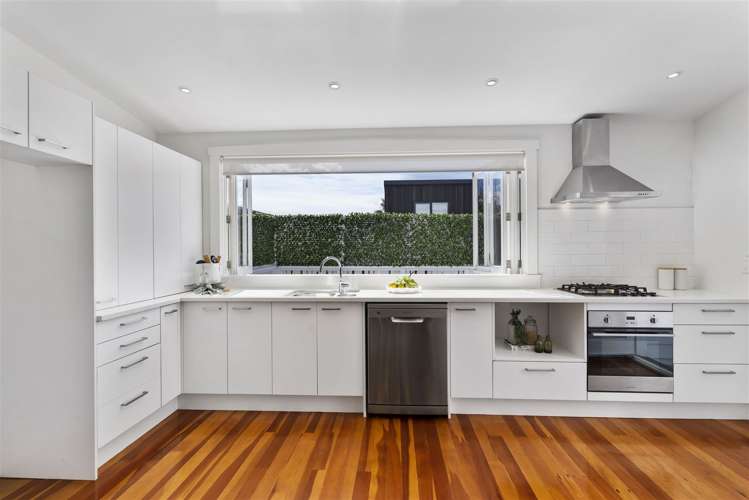 59 Huia Road Point Chevalier_5