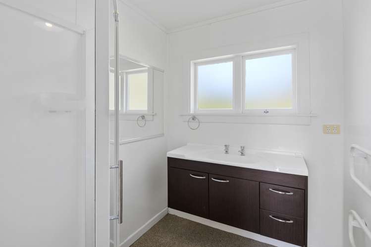 69 Wakefield Avenue Sumner_11