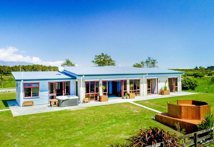 18 Elley Drive Carters Beach_17