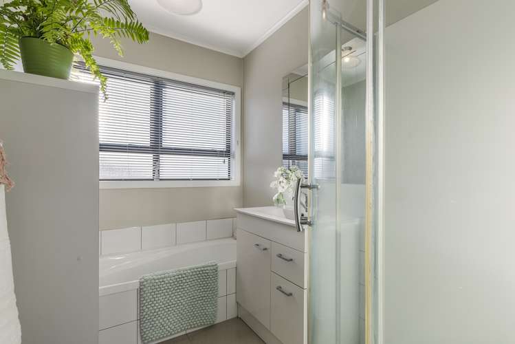 60 Hokianga Street Mangere East_15