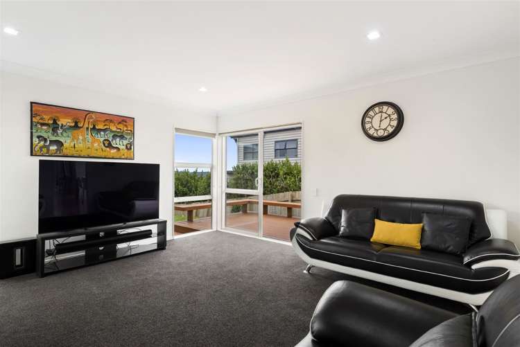 92 Oakway Drive Schnapper Rock_1