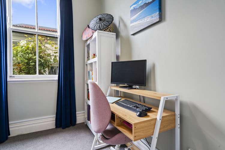 8 Royal Street Berhampore_13