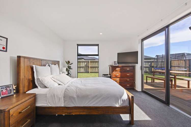 24 Nathaniel Archer Street Woodend_14