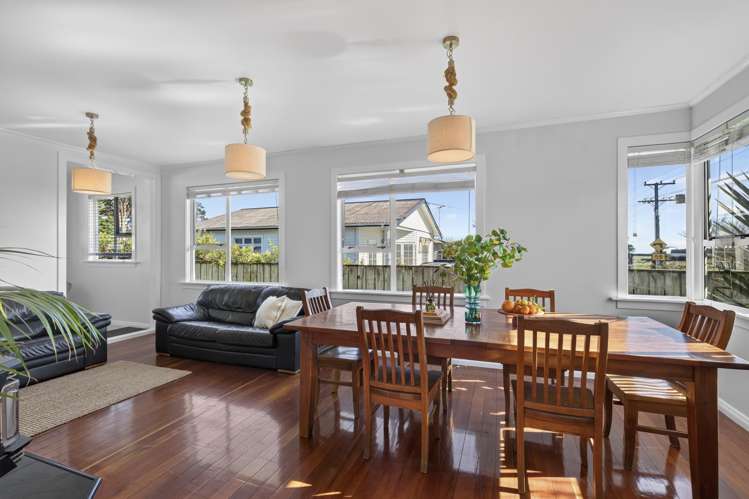 14 Carthew Street Okato_8