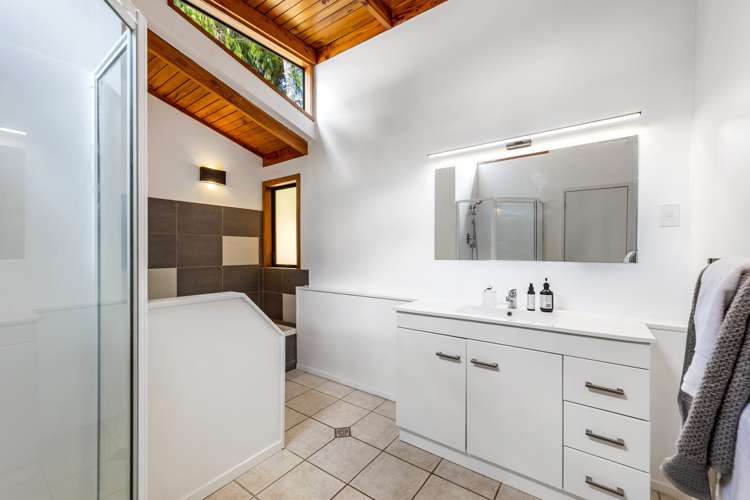 45 Paturoa Road Titirangi_24