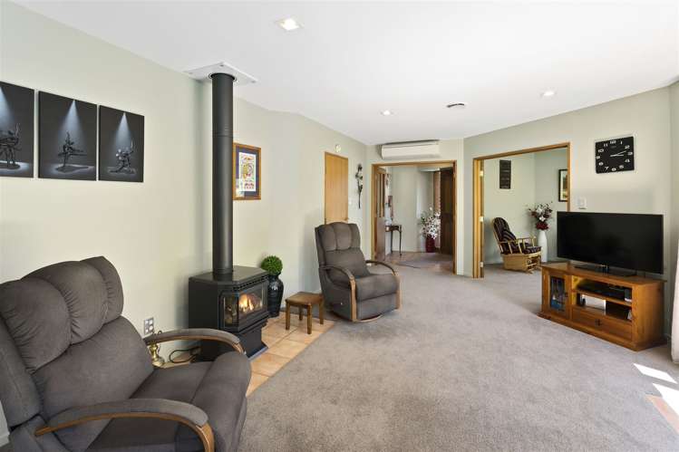 13 Thornley Place Woodend_9