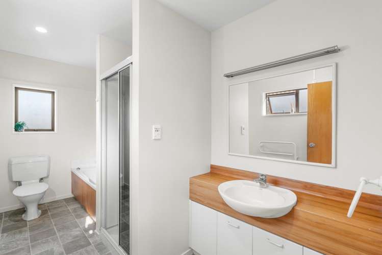 26 Broadfell Avenue Avonhead_11