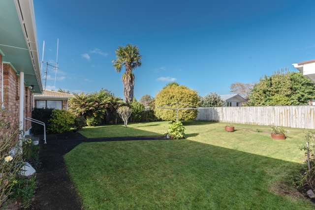 32 Liston Crescent Hillcrest_2