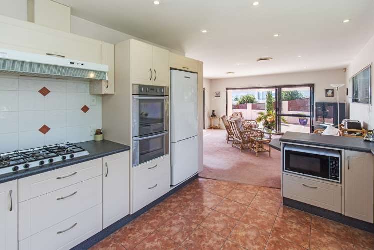 9 Lamia Place The Gardens_11