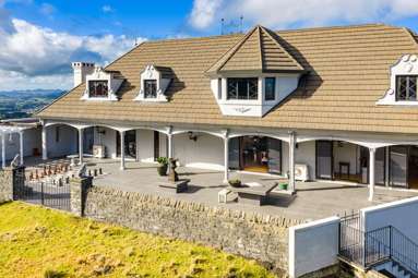 99 Parakiore Road_4