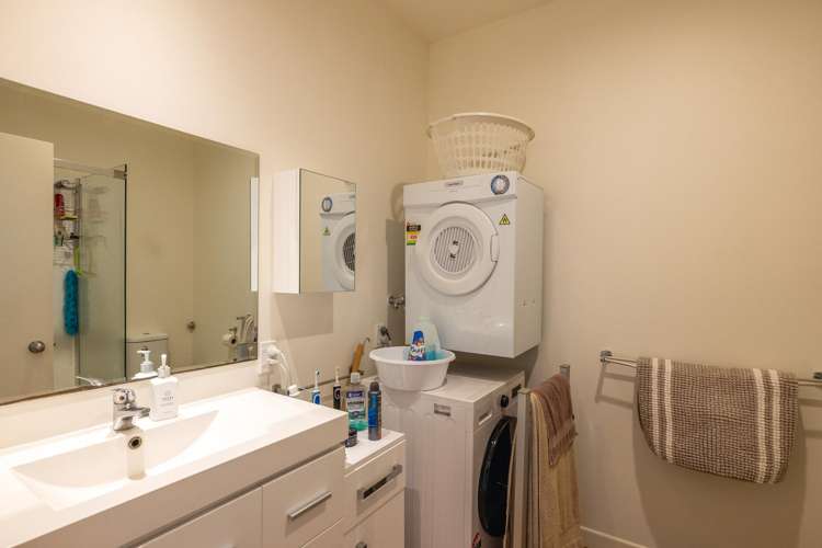 8/118 Ocean View Road Oneroa_17