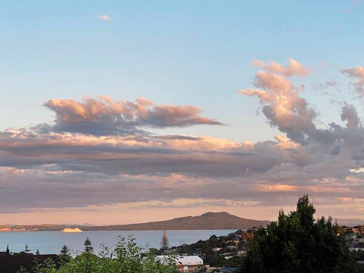 16 Sunrise Avenue Mairangi Bay_8